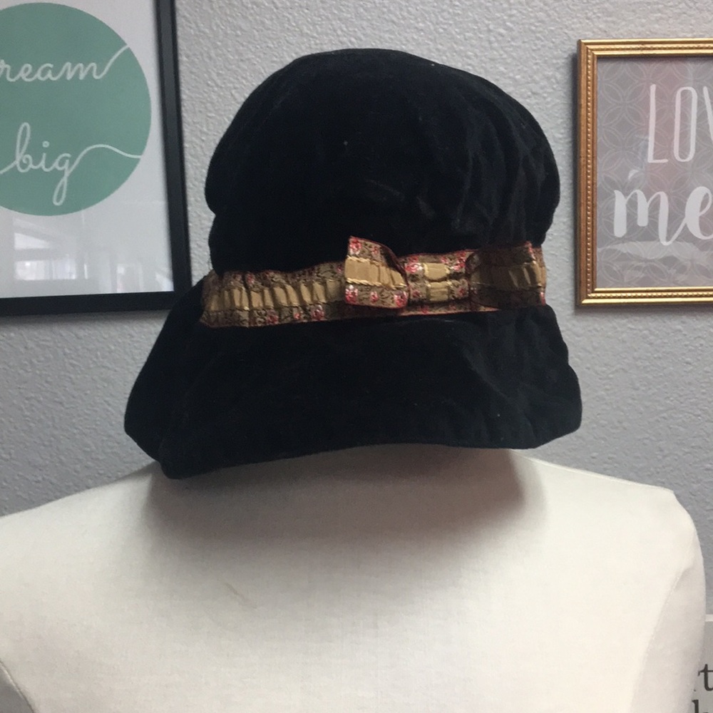 American Girl Velvet Hat